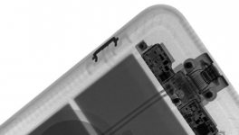 X光照射苹果智能电池壳 新增拍照键是怎样工作的？