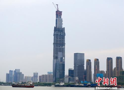 报告上半年亚太地区房地产交易新记录