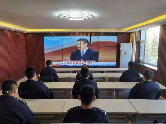 延边边境管理支队二道边境检查站组织开展“学习党的二十大精神”读书分享活动